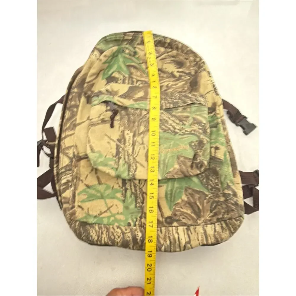 Vintage 90's Remington real tree camo hunting back pack